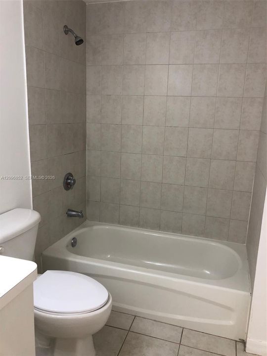 For Rent: $1,900 (1 beds, 1 baths, 486 Square Feet)