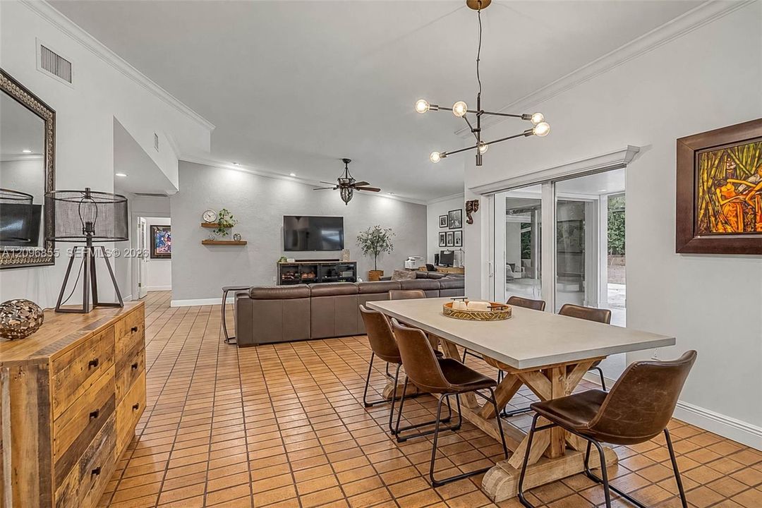 For Sale: $1,696,000 (4 beds, 3 baths, 3039 Square Feet)