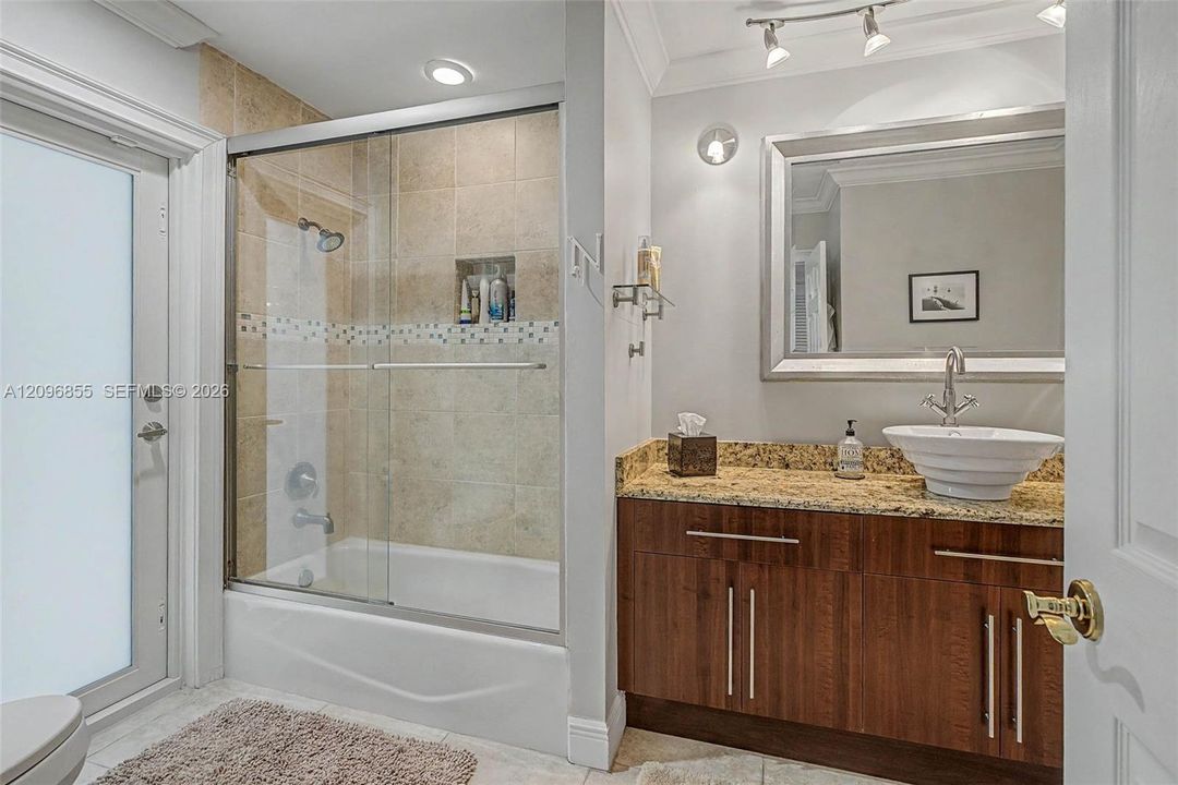 For Sale: $1,696,000 (4 beds, 3 baths, 3039 Square Feet)