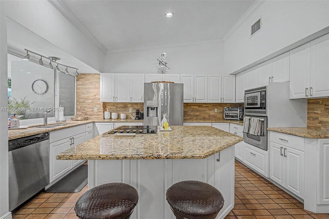 For Sale: $1,696,000 (4 beds, 3 baths, 3039 Square Feet)