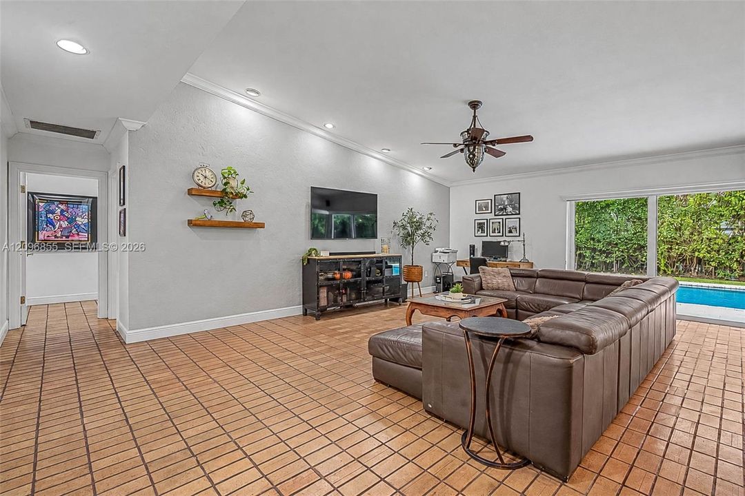 For Sale: $1,696,000 (4 beds, 3 baths, 3039 Square Feet)