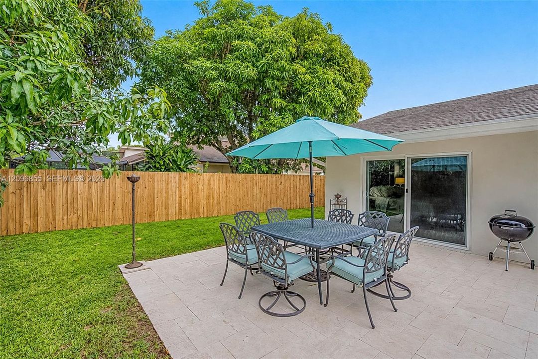 For Sale: $1,696,000 (4 beds, 3 baths, 3039 Square Feet)