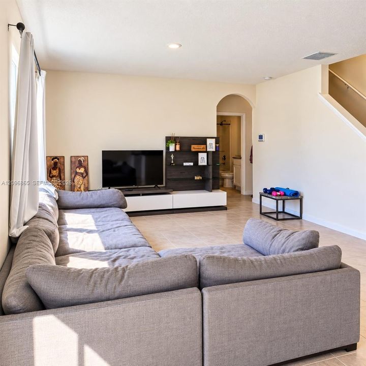 For Sale: $420,000 (5 beds, 3 baths, 0 Square Feet)