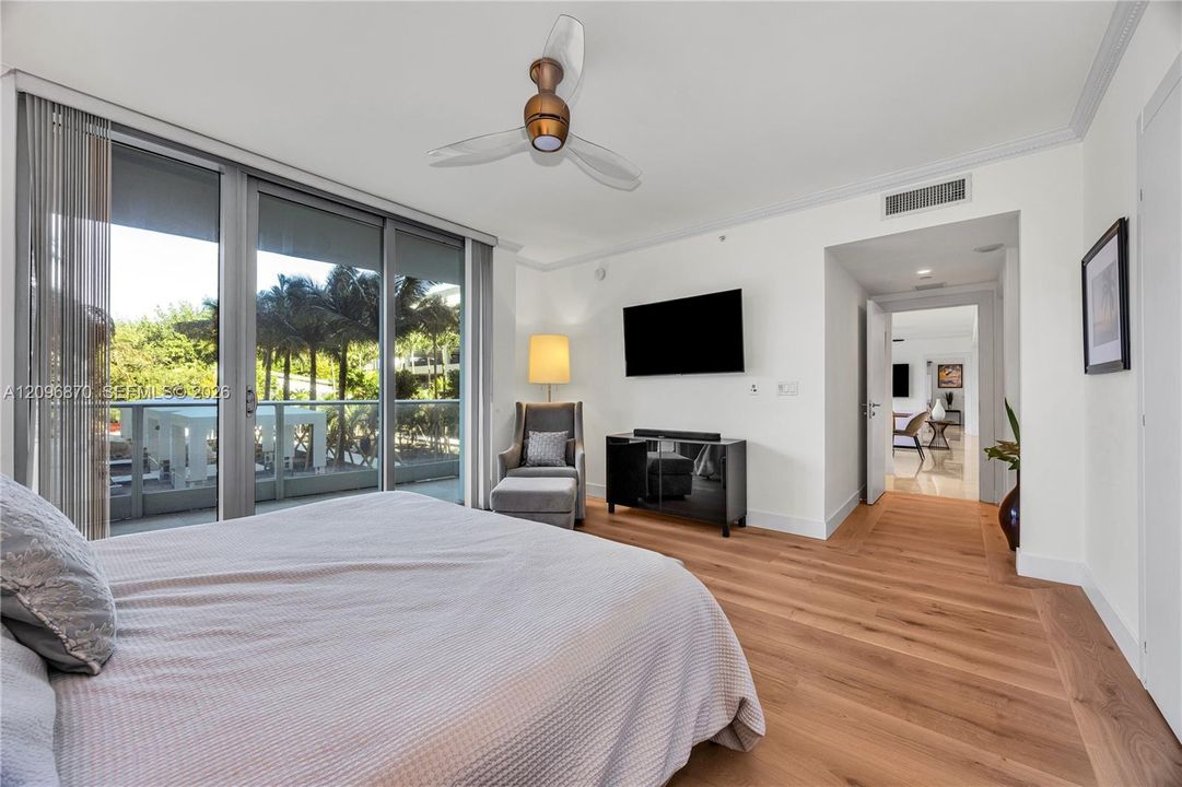For Rent: $12,995 (2 beds, 2 baths, 1595 Square Feet)