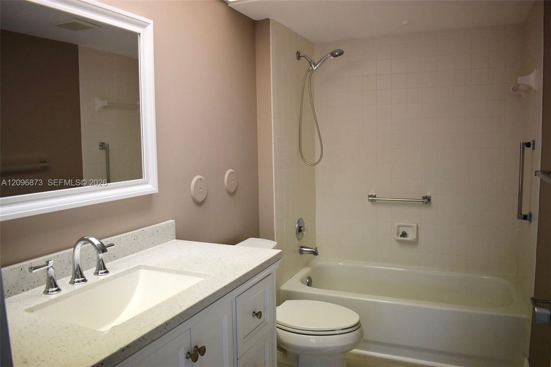 En Venta: $190,000 (1 camas, 1 baños, 1056 Pies cuadrados)