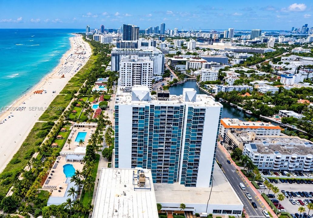 For Sale: $650,000 (1 beds, 1 baths, 1190 Square Feet)