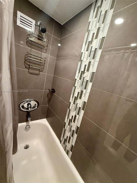 For Sale: $99,000 (0 beds, 1 baths, 360 Square Feet)