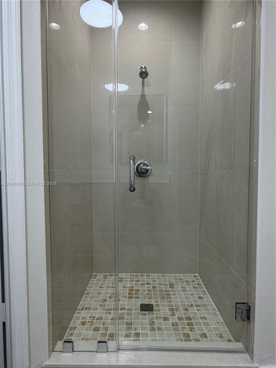 En Renta: $3,450 (4 camas, 2 baños, 1826 Pies cuadrados)