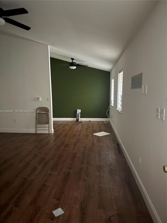 For Sale: $386,000 (2 beds, 2 baths, 2040 Square Feet)