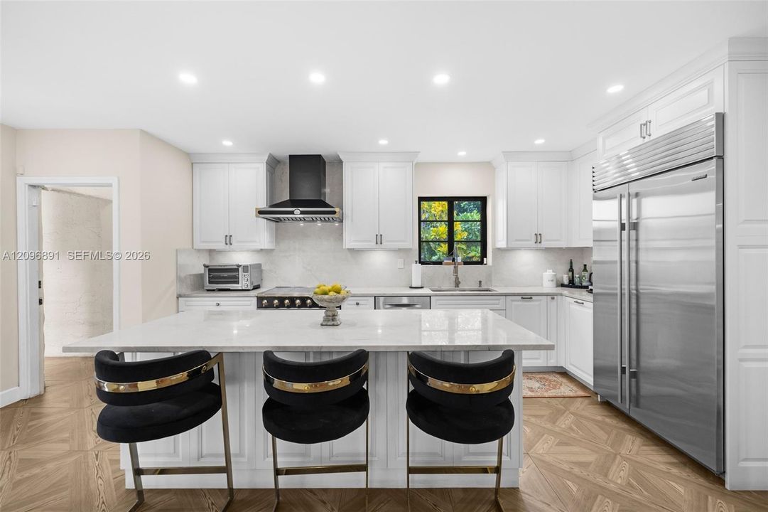 For Sale: $4,200,000 (5 beds, 4 baths, 3386 Square Feet)
