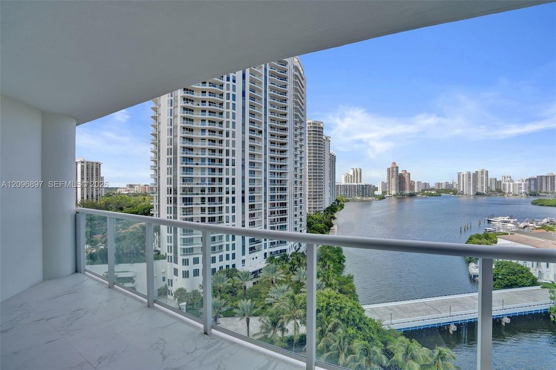На продажу: $749,999 (1 спален, 1 ванн, 1235 Квадратных фут)