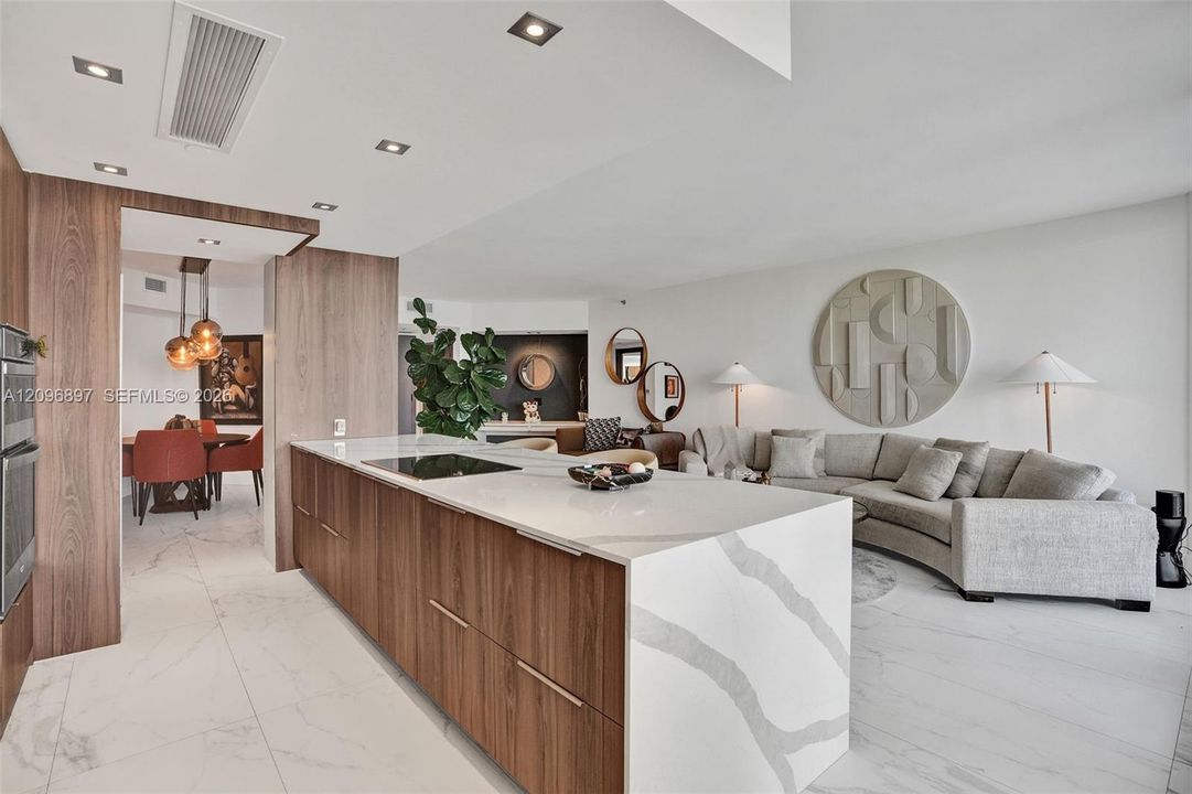 На продажу: $749,999 (1 спален, 1 ванн, 1235 Квадратных фут)