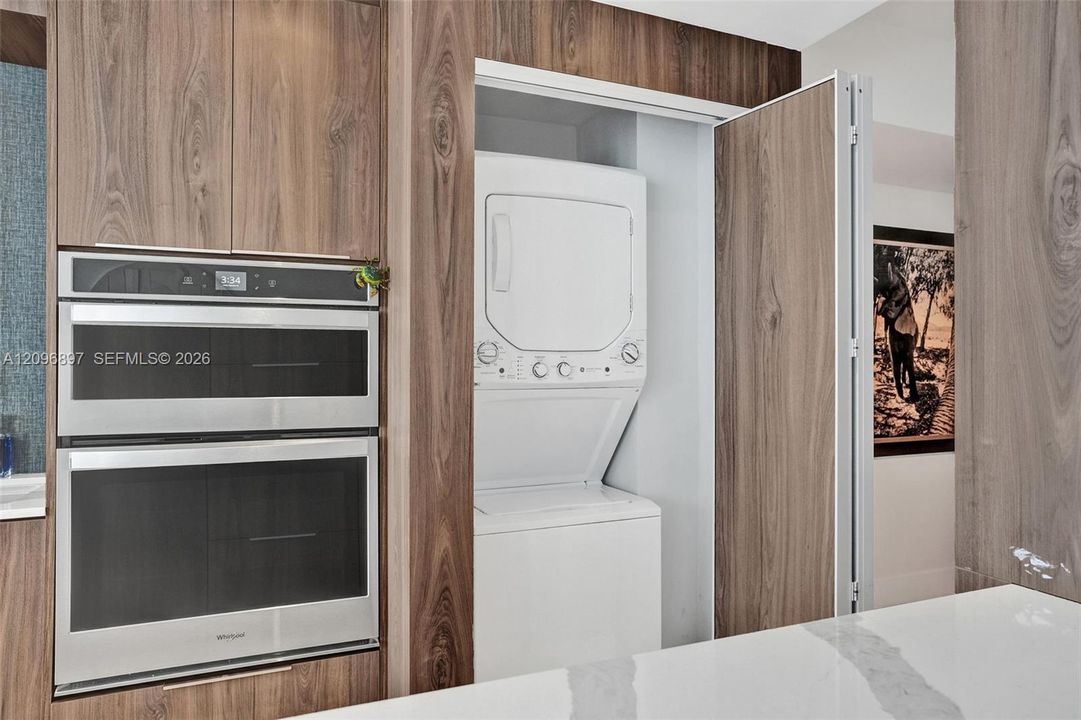На продажу: $749,999 (1 спален, 1 ванн, 1235 Квадратных фут)