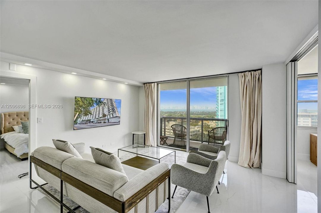 En Venta: $699,000 (3 camas, 2 baños, 1290 Pies cuadrados)