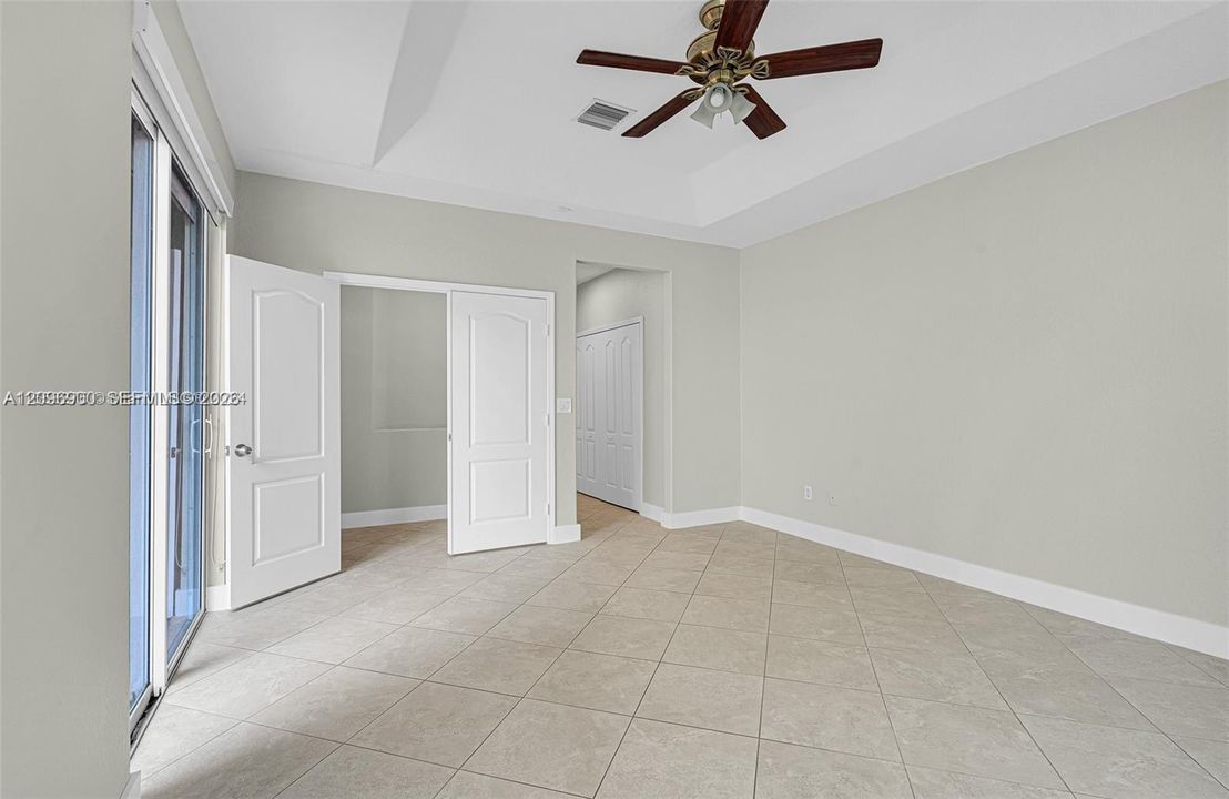 For Rent: $4,800 (3 beds, 2 baths, 2549 Square Feet)