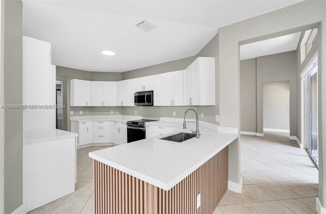 For Rent: $4,800 (3 beds, 2 baths, 2549 Square Feet)