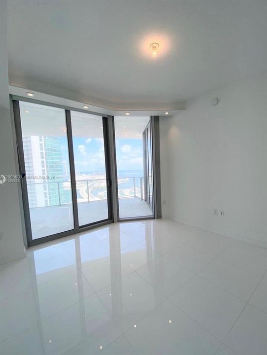 En Renta: $7,950 (2 camas, 3 baños, 1559 Pies cuadrados)