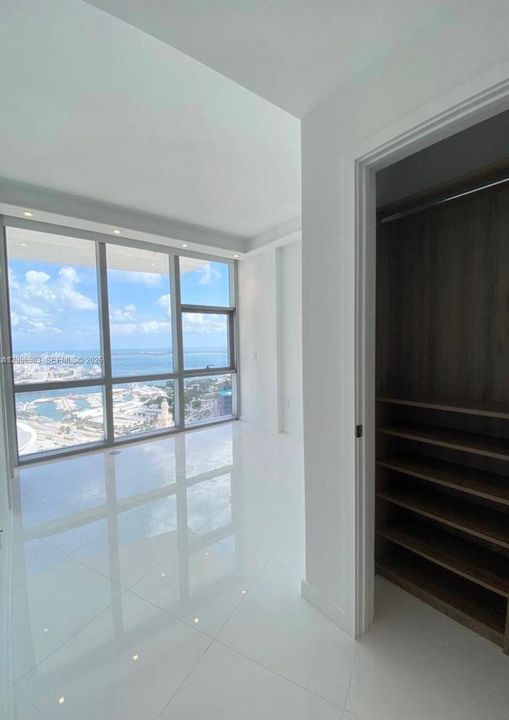 En Renta: $7,950 (2 camas, 3 baños, 1559 Pies cuadrados)