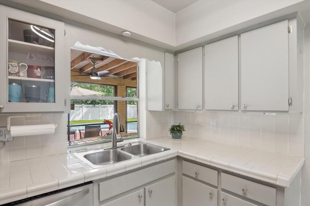 10-Padnis-11913 NW 31st St-10