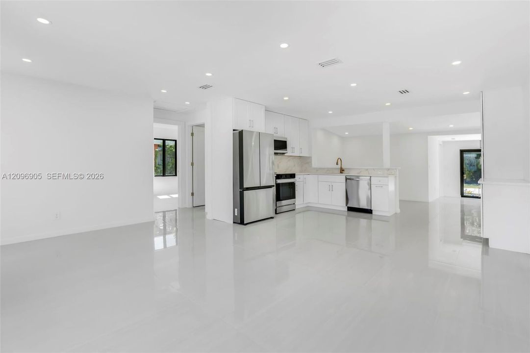 : $880,000 (3 beds, 2 baths, 1464 Square Feet)