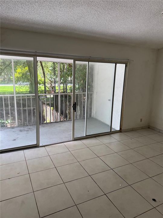 En Venta: $160,000 (1 camas, 1 baños, 862 Pies cuadrados)