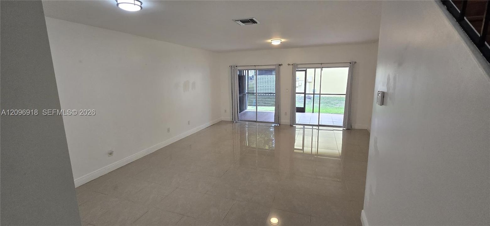En Renta: $2,650 (2 camas, 2 baños, 1450 Pies cuadrados)