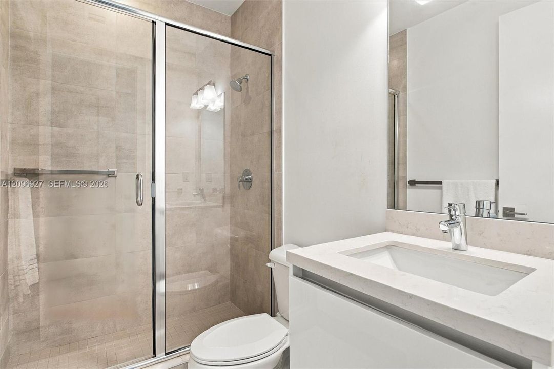 For Sale: $1,740,000 (5 beds, 5 baths, 3624 Square Feet)