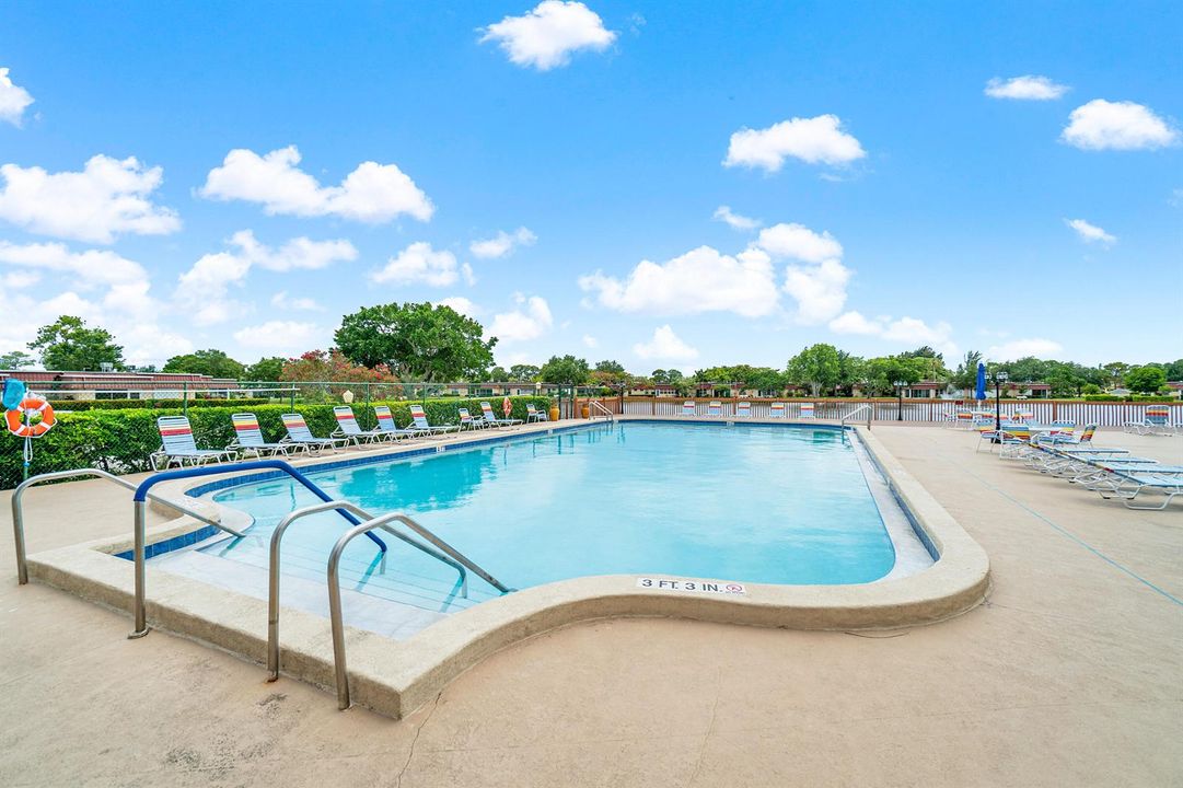 041-733NantucketCircle-Greenacres-FL-334