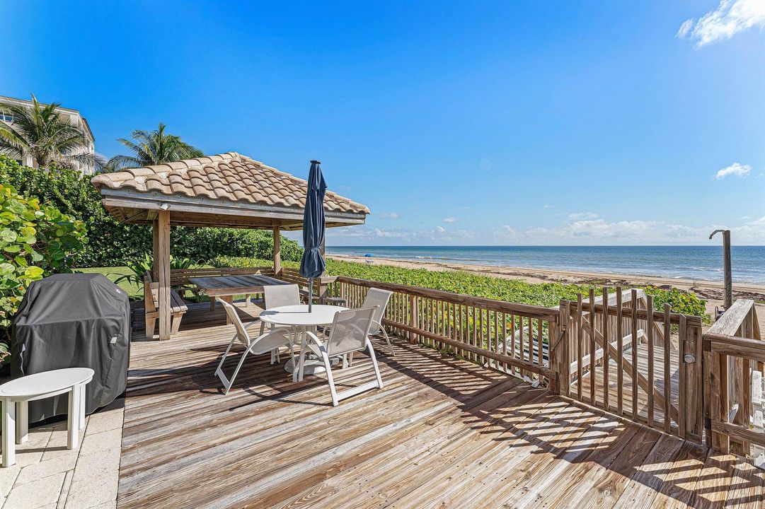 036-3951NorthOceanBoulevard-302-DelrayBe