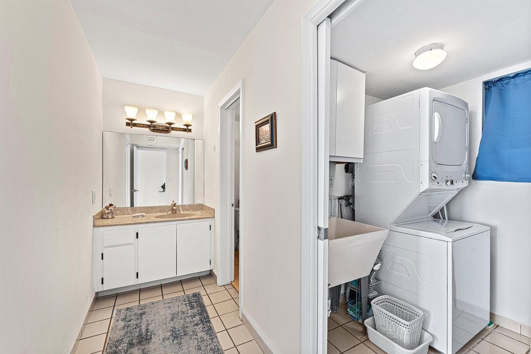 028-3951NorthOceanBoulevard-302-DelrayBe