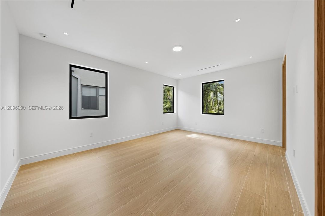 For Rent: $13,500 (4 beds, 4 baths, 0 Square Feet)