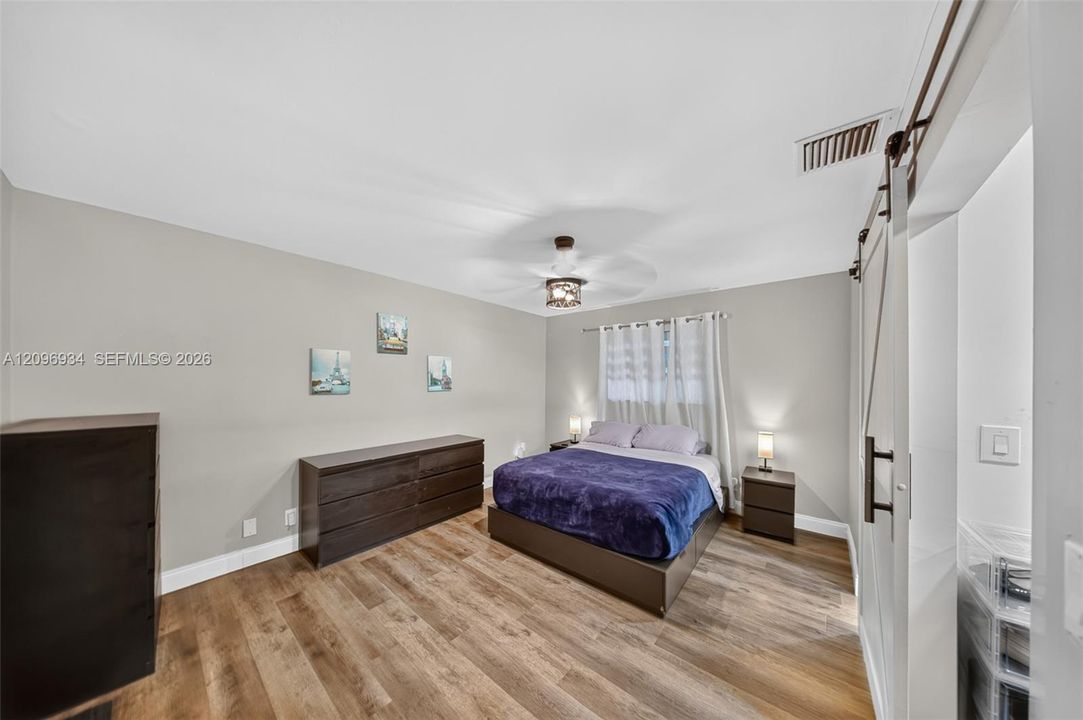 For Sale: $779,900 (4 beds, 2 baths, 1933 Square Feet)