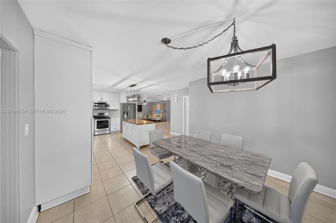 For Sale: $779,900 (4 beds, 2 baths, 1933 Square Feet)