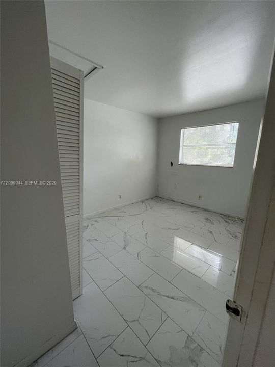 В аренду: $1,850 (2 спален, 1 ванн, 590 Квадратных фут)