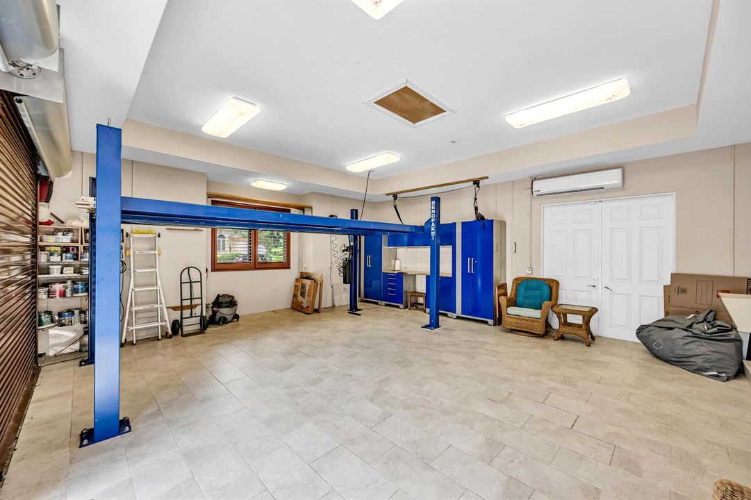 1900 MARIETTA DR-62