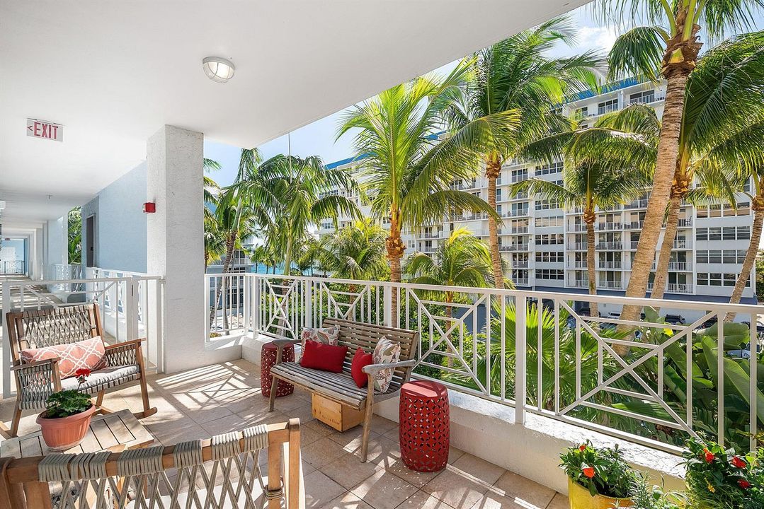 038-701Southeast21stAvenue-301-Deerfield