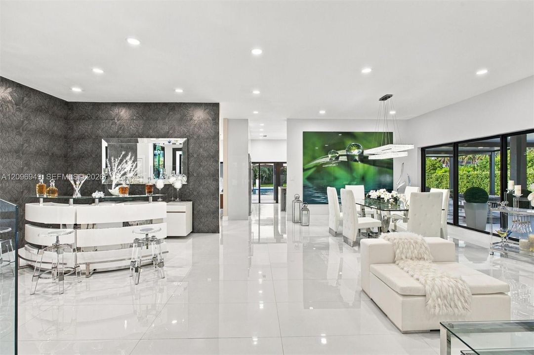 For Sale: $3,400,000 (4 beds, 4 baths, 3332 Square Feet)