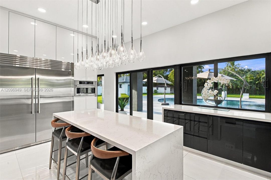 For Sale: $3,400,000 (4 beds, 4 baths, 3332 Square Feet)