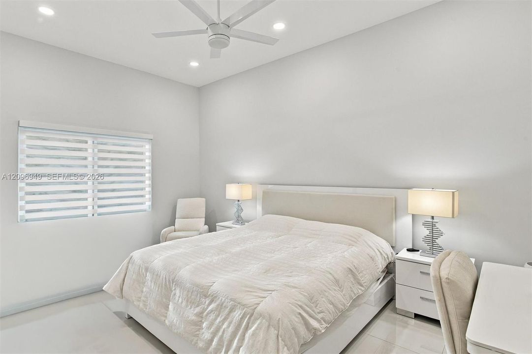 For Sale: $3,400,000 (4 beds, 4 baths, 3332 Square Feet)