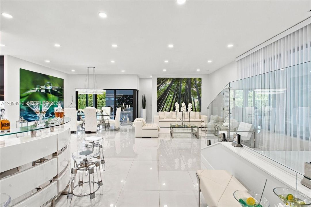 For Sale: $3,400,000 (4 beds, 4 baths, 3332 Square Feet)
