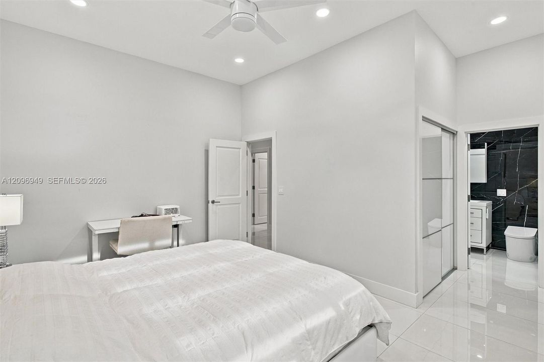 For Sale: $3,400,000 (4 beds, 4 baths, 3332 Square Feet)