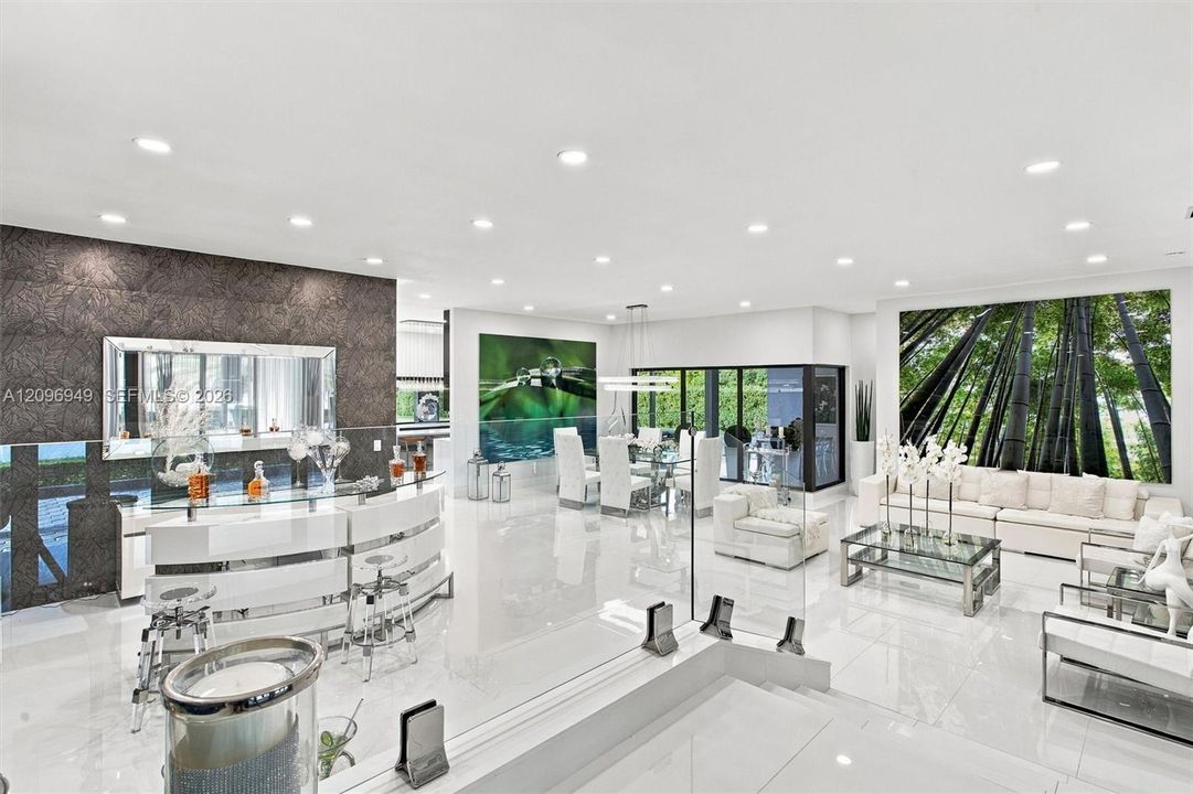 For Sale: $3,400,000 (4 beds, 4 baths, 3332 Square Feet)
