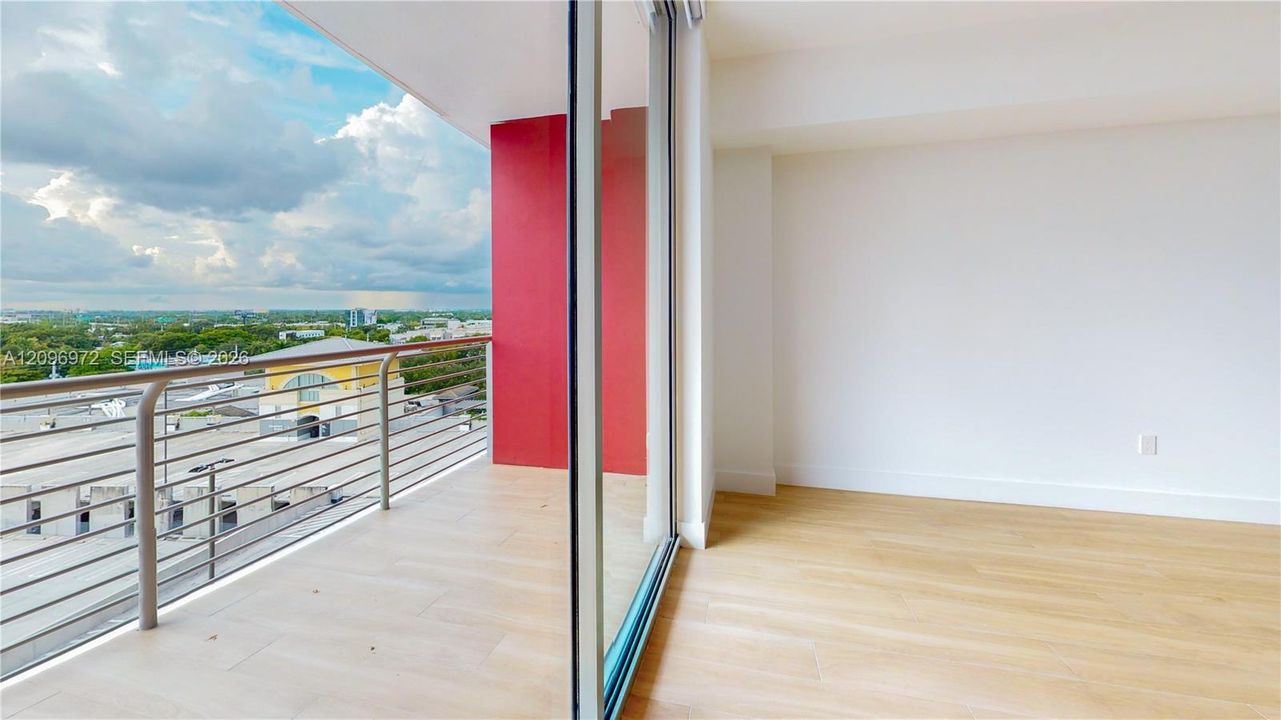 For Sale: $519,000 (0 beds, 1 baths, 479 Square Feet)