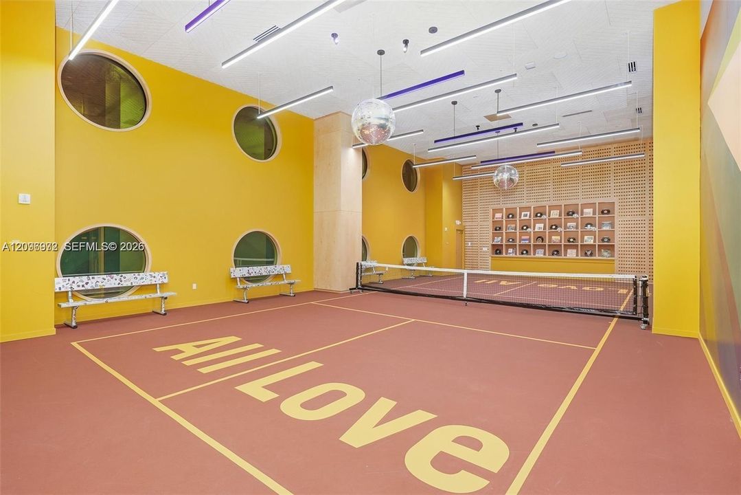 For Sale: $519,000 (0 beds, 1 baths, 479 Square Feet)