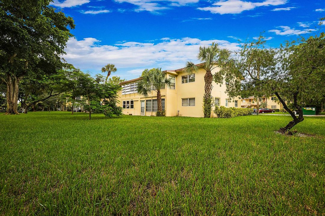441 NW 76th Ave Unit 101-28
