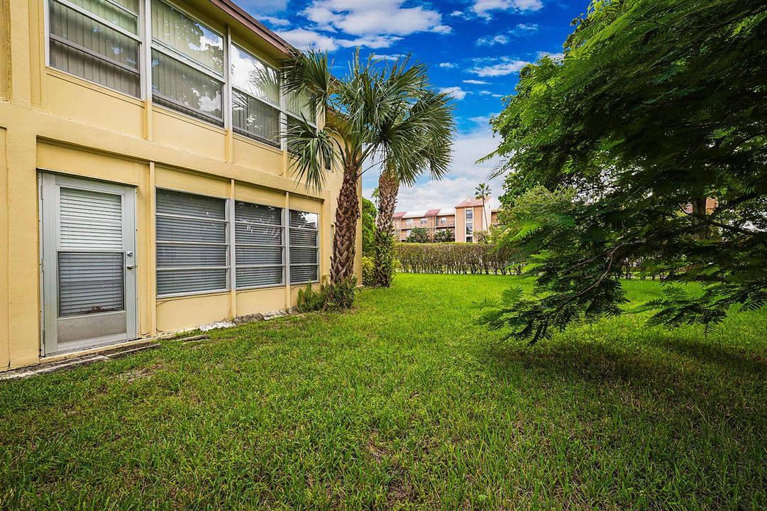 441 NW 76th Ave Unit 101-27