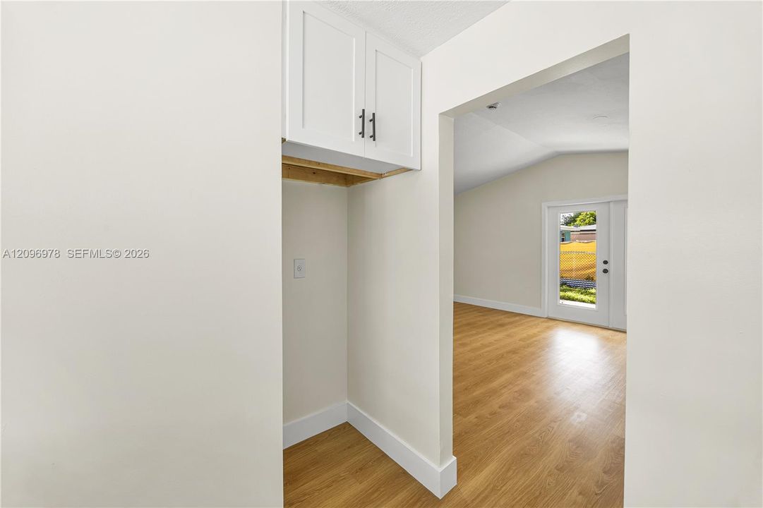 На продажу: $665,000 (4 спален, 3 ванн, 2378 Квадратных фут)