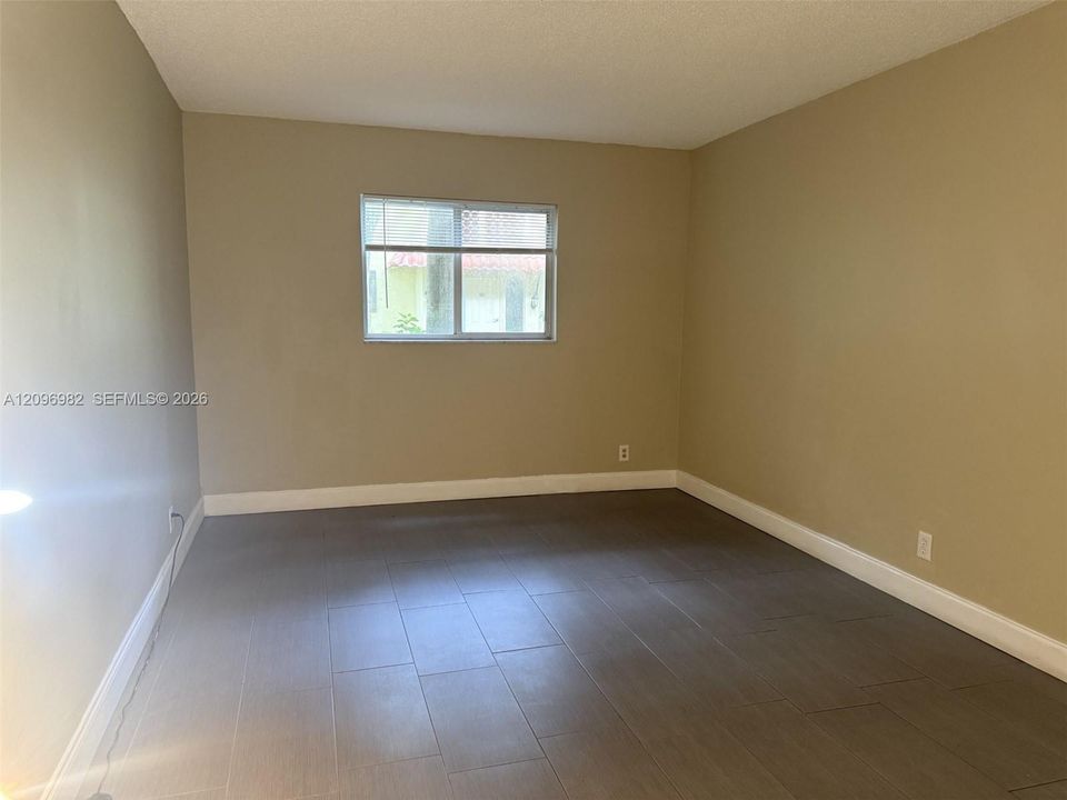 En Venta: $149,900 (1 camas, 1 baños, 675 Pies cuadrados)
