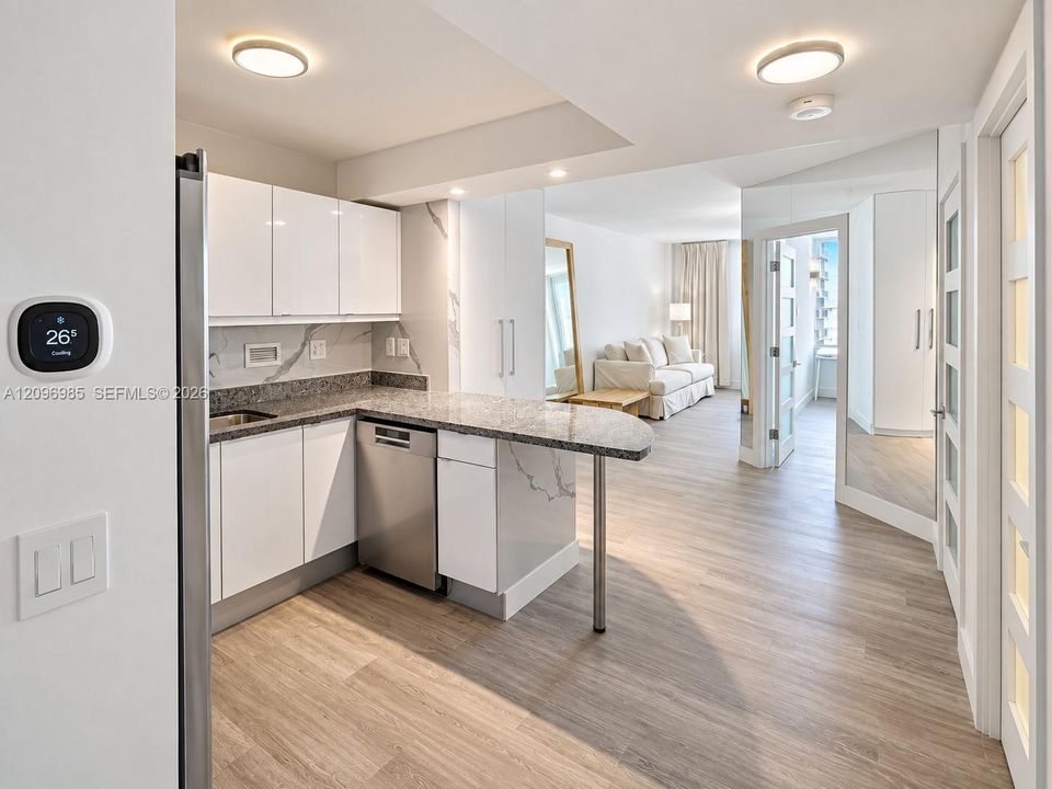 В аренду: $6,500 (1 спален, 1 ванн, 660 Квадратных фут)