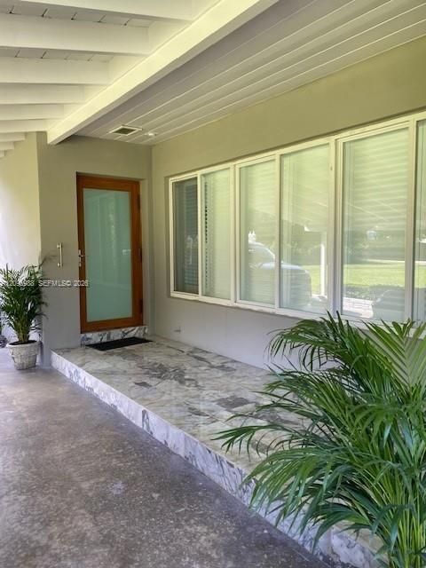 For Rent: $9,900 (4 beds, 3 baths, 2276 Square Feet)